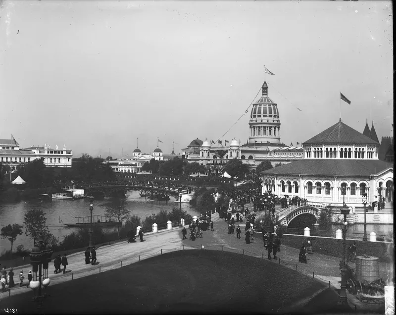 The World's Columbian Exposition in Chicago, 1893 — illuminated by Tesla and Westinghouse's alternating current